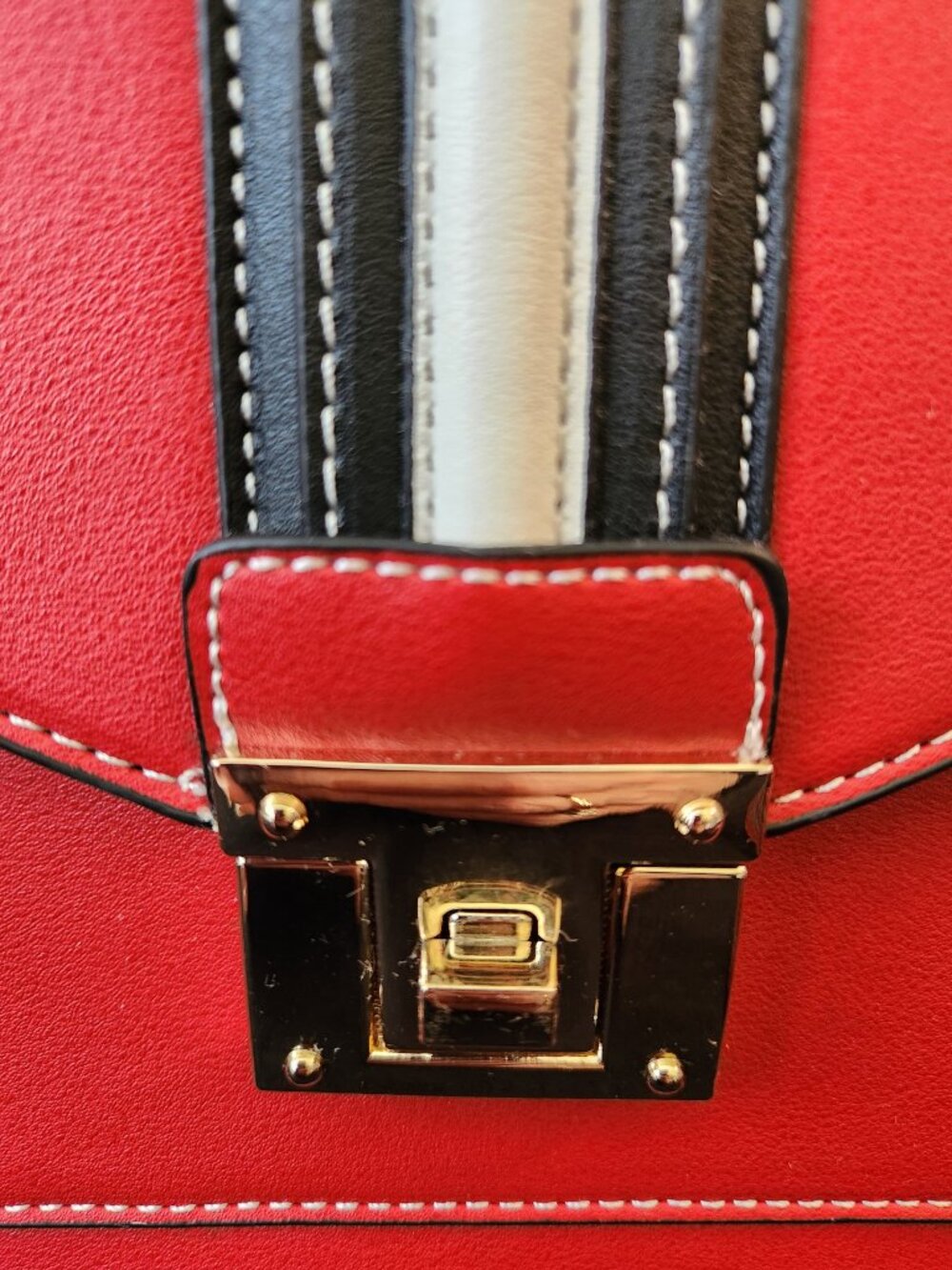 Scarleton Women's Satchel Handbag Red White Black Flap Crossbody Bag Adj Strap - Picture 3 of 16